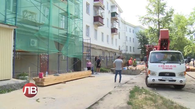 Дом в стиле сталинского ампира отремонтируют до ноября