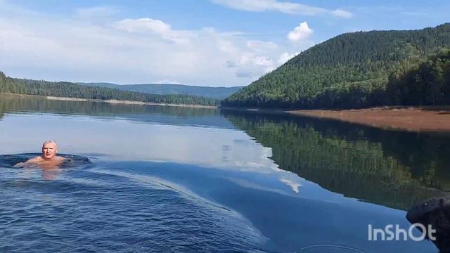 Я календарь перевернул, и снова...лето, рыбалка, отличная погода! смотреть онлайн