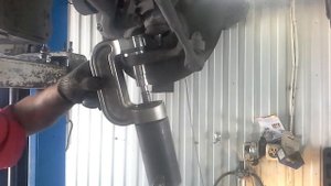 Замена шаровой мерседес 230 ( Mercedes-Benz ) CT-4188 ГИДРАВЛИЧЕСКИЙ ПРЕСС ДЛЯ ЗАМЕНЫ ШАРОВЫХ BENZ