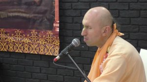 Киртан ЕС Адхокшаджи Свами