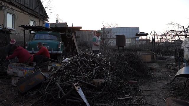 строим гараж на 2 авто часть №1 - или как мы встретили весну ... ускоренно смотреть онлайн