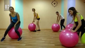 Что новенького: зарядка на фитболе
