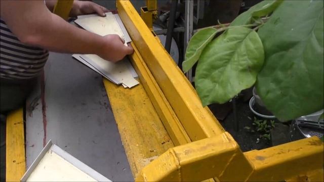 Полочки из листового железа. смотреть онлайн