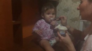 Кормление грудничка с ложки/Нам так удобно...!