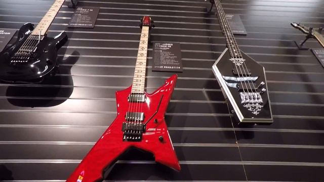 Schecter Guitars booth NAMM 2017 смотреть онлайн