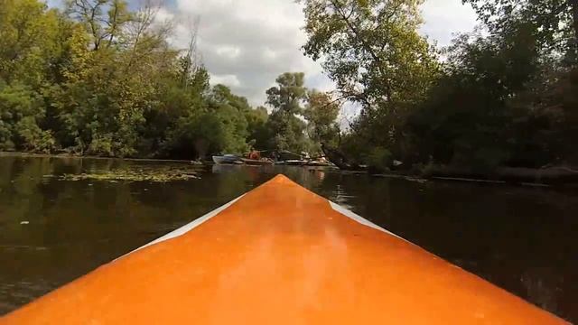 Дневная прогулка на байдарках Хортицкими плавнями смотреть онлайн