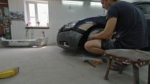 как зашкурить шпаклевку правильно,и загрунтовать авто