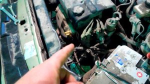 Снять маслянный фильтр Дэу Нексия.