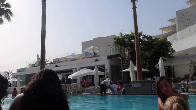 DUBAI GIRLS TRIP VLOG | LITTEST YACHT PARTY, RAMZ PERFORMANCE, CLUBBING AND MORE | PRETTYSMALL смотреть онлайн