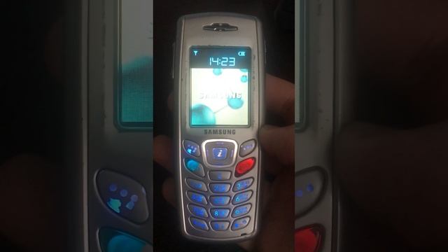 Samsung SGH-X120 - Звук включения/выключения (весёлый)