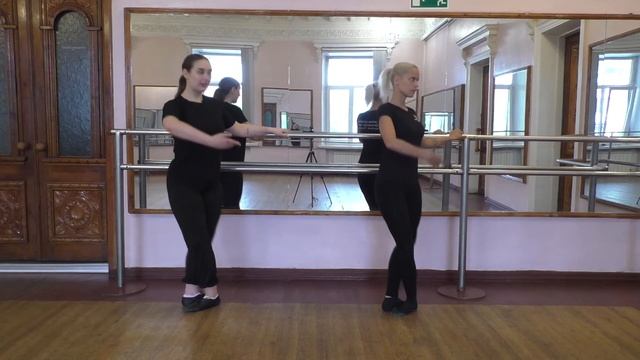 Мастер-класс Методика исполнения упражнений у станка в направлении контемпорари