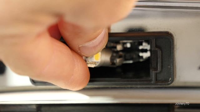 RENAULT | DACIA - Luz Matrícula - Comparativa LED | Halógena смотреть онлайн