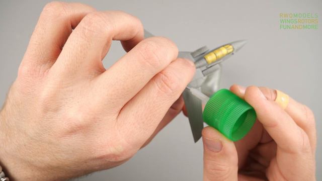 Panavia Tornado GR.1 RAF "Mig Eater" 1/144 Revell Full Build Video | RWO Models смотреть онлайн