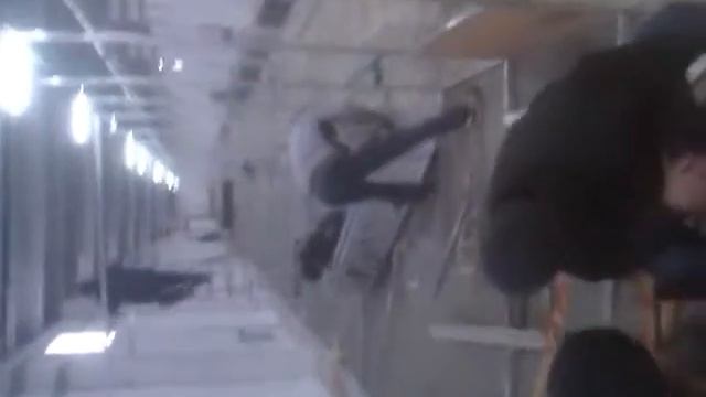 Таджики и стремянка (кто кого) смотреть онлайн