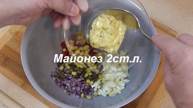 Ролл из хлеба с тунцом. Завтрак ли, ужин, закуска из хлеба - не знаю.