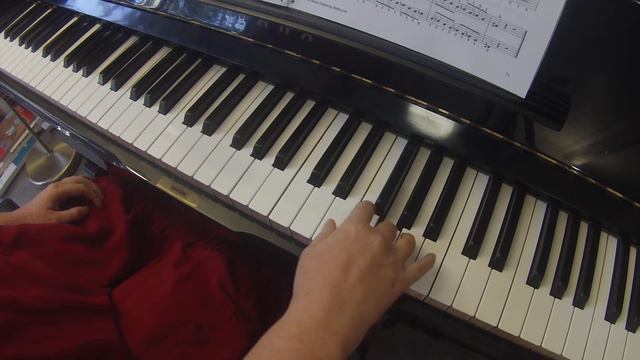 C major arpeggio on piano 2 octaves (slow with right hand) смотреть онлайн