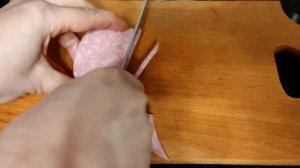 Салат с морковью и копченой колбасой. Этот салат является находкой для любой хозяйки!!!