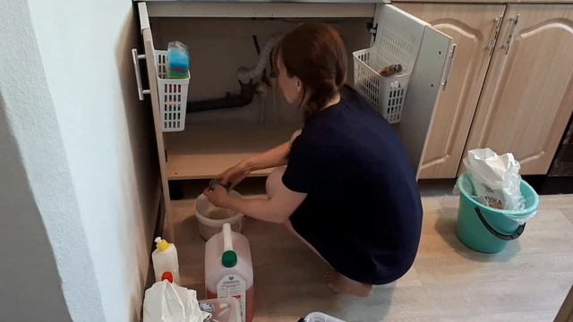 Минимализм на моей маленькой кухне 5кв.м// Мотивация на уборку// Уборка на кухне//