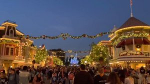 The MOST Complete Disneyland Holiday Walk Through of 2022