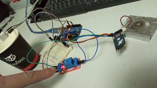 Умная вытяжка Arduino на Oled дисплее