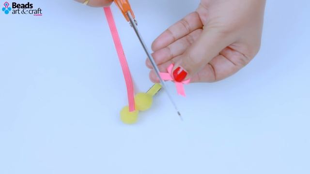 3 DIY Quick and super cute Hair accessories | Hair band | Hair clips | Beads art\vineeta mishra