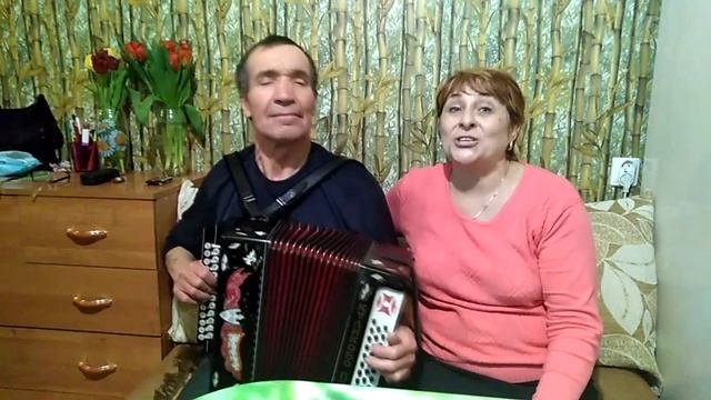 Вергаскин Николай и Марычева Татьяна - Расцвели саратовские вишни