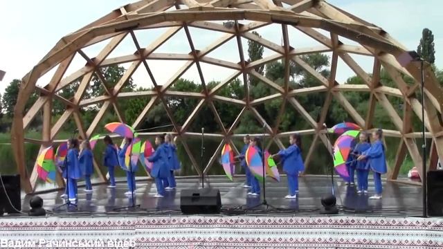 Натхнення Савранщини - танець"Зонтики" смотреть онлайн