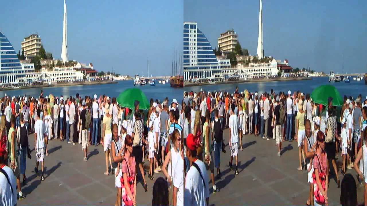 Зрители на набережной