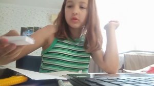 подарок подруге (популярная открытка из тик тока с поцелуйчеками