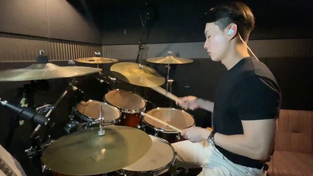 Stray Kids(스트레이 키즈) "특(S-Class)" DRUM COVER 드럼 커버 смотреть онлайн