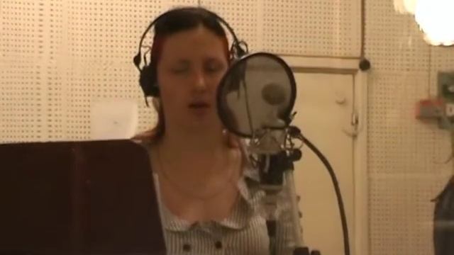 Огнеопасно! Запись песни Перекрываюсь. Алёнка) смотреть онлайн