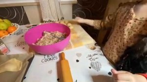 Тарзи пухтани Самбусаи дегдони дар Духовка!! Самбусаи дегдони Точики.