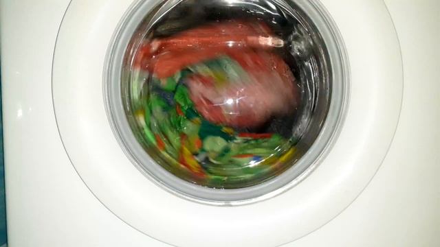 Candy: Хлопок 60° 800 об/мин + Быстрая Стирка + Суперполоскание + Лёгкая Глажка. смотреть онлайн