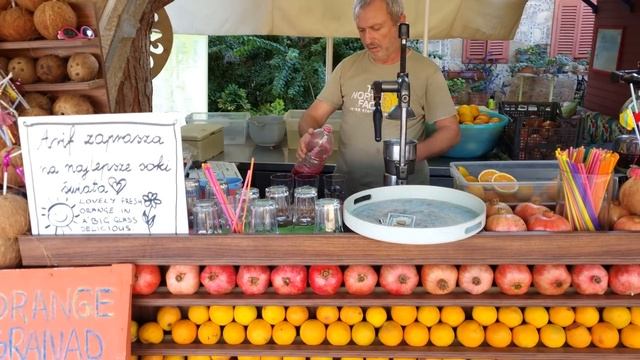 I LEFT RUSSIA ??? смотреть онлайн