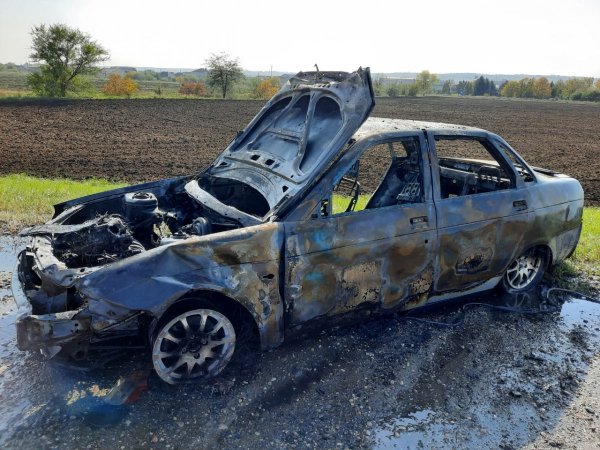 На Ставрополье в результате ДТП сгорели две машины