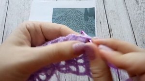 Несложная шаль вязаная крючком