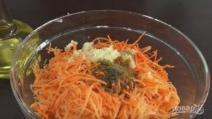 Голубцы с морковкой по-корейски в квашеной капусте