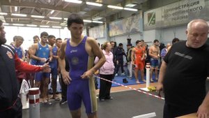 Взвешивание сильнейших молодых борцов U 21 России, в категории до 65 и 74 кг.