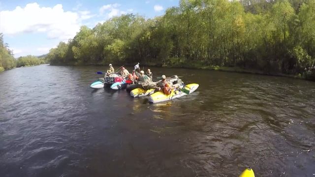 Поход на Реку смотреть онлайн
