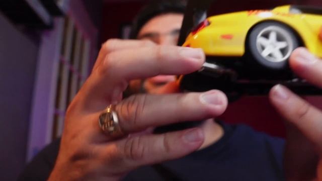 Restaurando el modelo a escala del RX7 de Keisuke смотреть онлайн