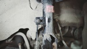 Скрип стойки стабилизатора Додж Калибр