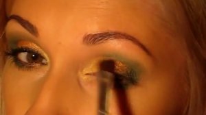 Как сделать золотисто-зеленый макияж глаз
