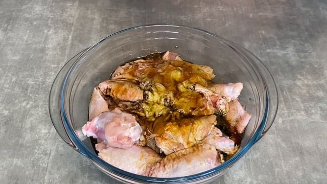Куриные Крылышки в духовке.Это нереально вкусно///Крылышки в медово-соевом соусе в духовке.