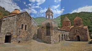 Armenian Church-Церкви Армении-Հայկական Եկեղեցիներ-Храмы Армении