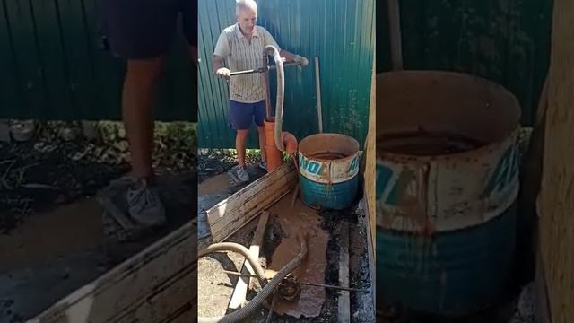 Бурение своими руками геотермальных скважин теплового насоса. Drilling geothermal for a heat pump.