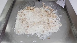 СДЕЛАЛ ЖАРЕНОЕ МОРОЖЕНОЕ ИЗ ШОКОЛАДНЫХ БАТОНЧИКОВ MILKYWAY | Ice Cream Rolls | ASMR |