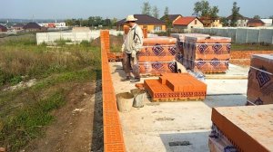 Кладка облицовочного кирпича.