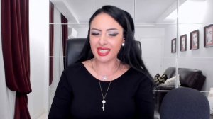 How Ezada Sinn Picks Her Submissives