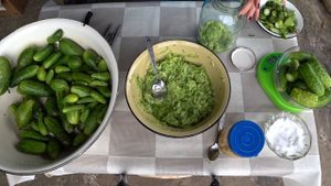 огурцы в собственном соку на закуску