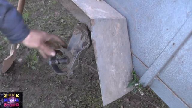 Замена подшипников на прицепе